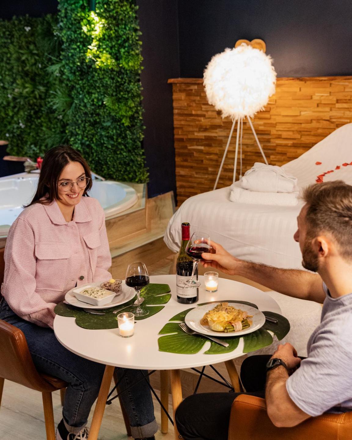 阿棉La Parenthese Envoutee公寓式酒店 外观 照片