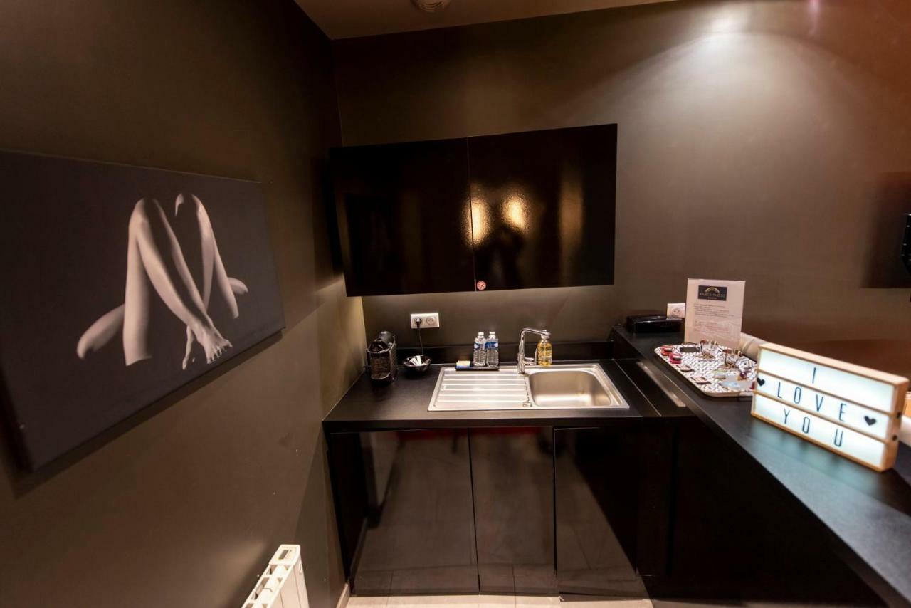阿棉La Parenthese Envoutee公寓式酒店 外观 照片